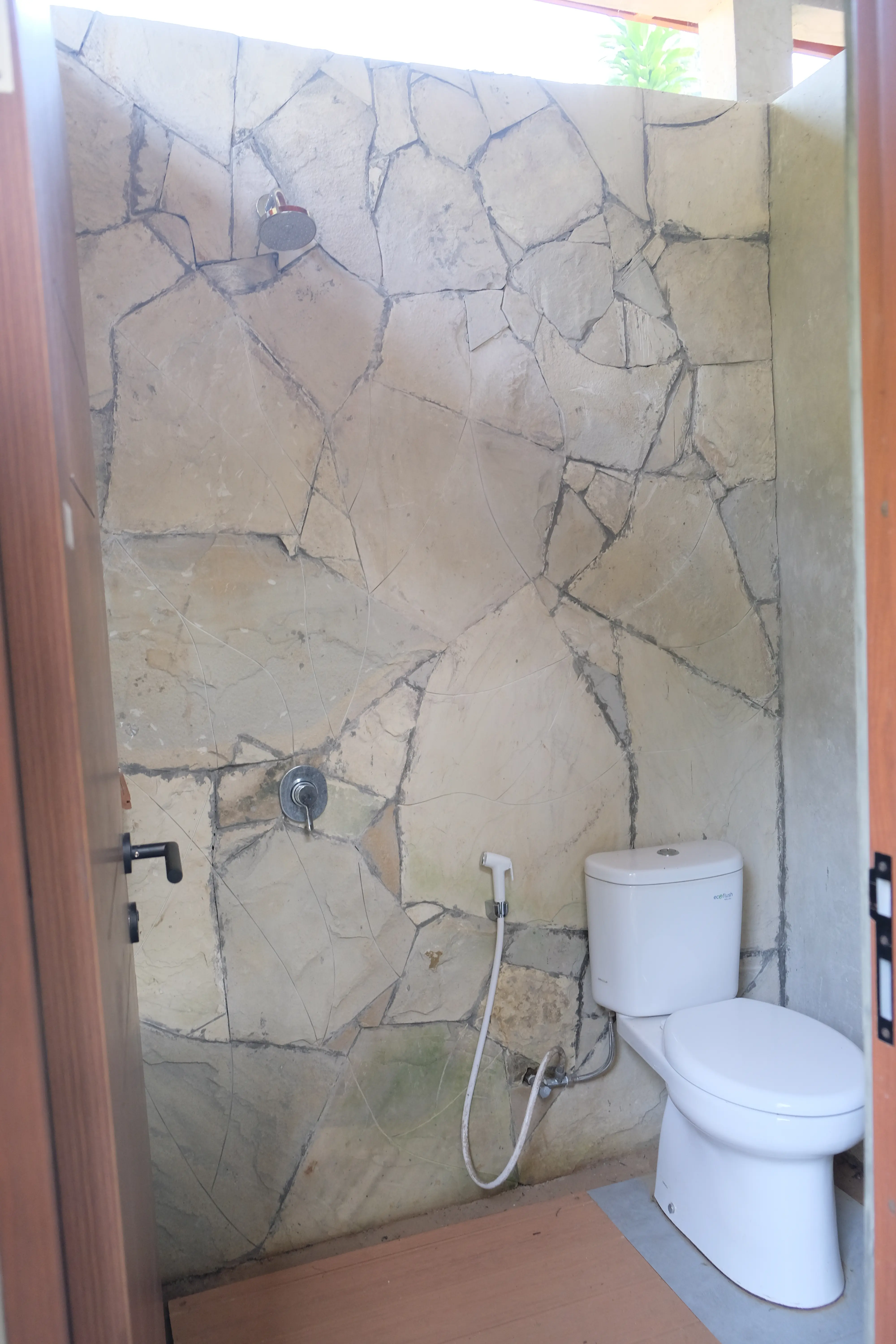 Toilet & Hot Shower